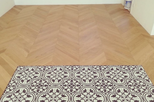 Un magnifique parquet Point de Hongrie